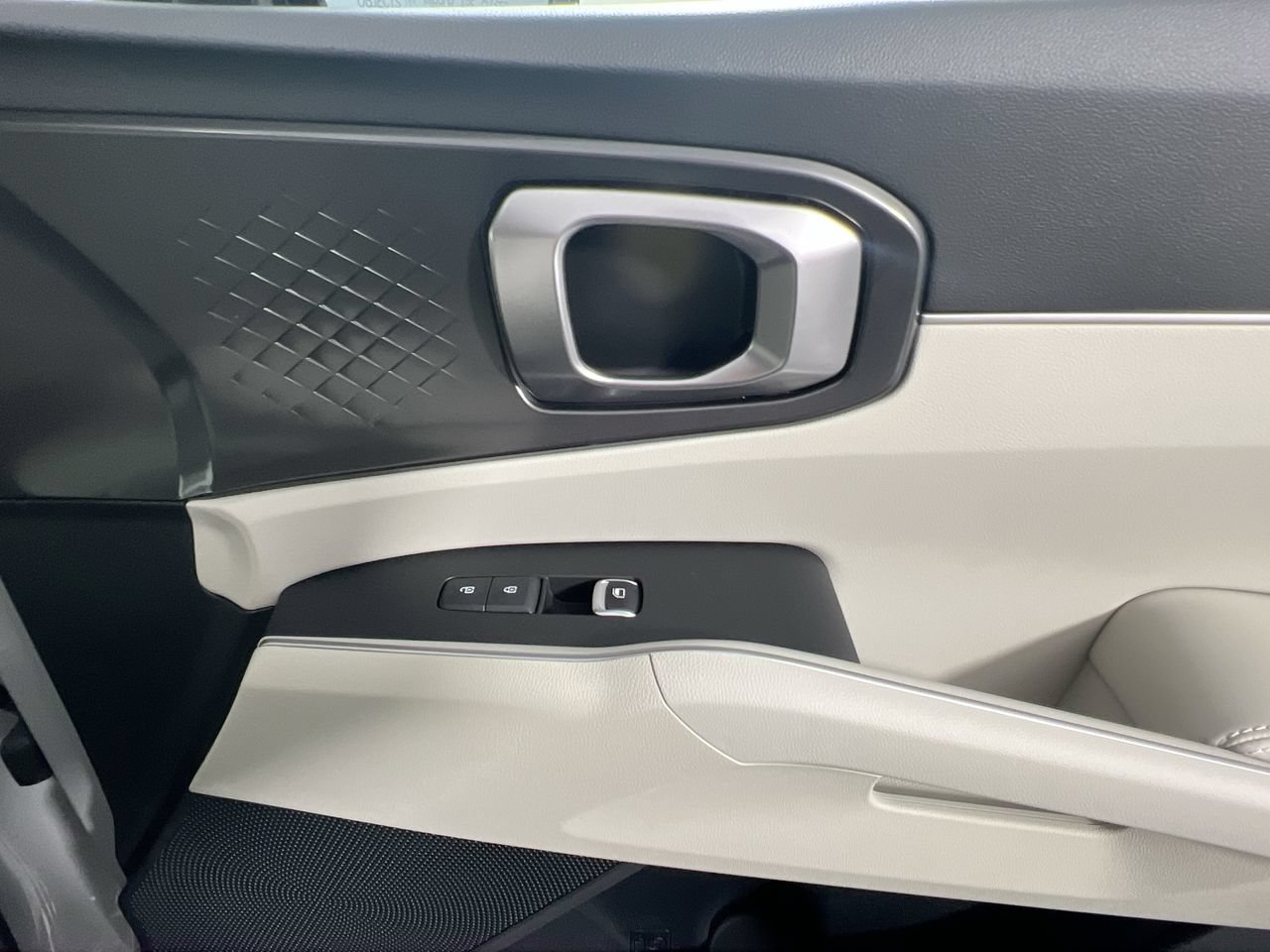 New 2026 Kia Sorento S w/ S Panoramic Sunroof Package FWD image 34