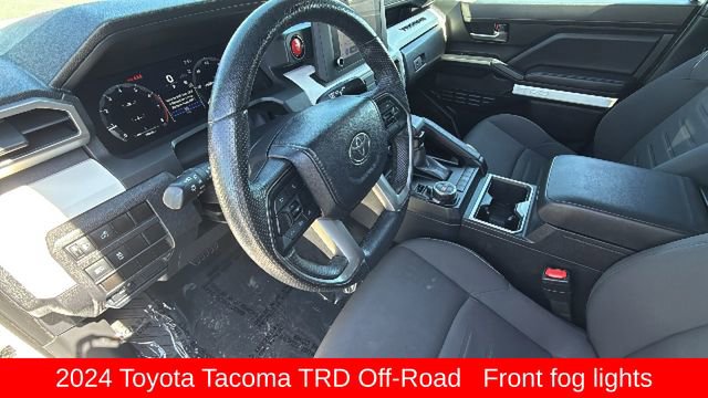 Used 2024 Toyota Tacoma TRD Off-Road AWD/4WD image 10