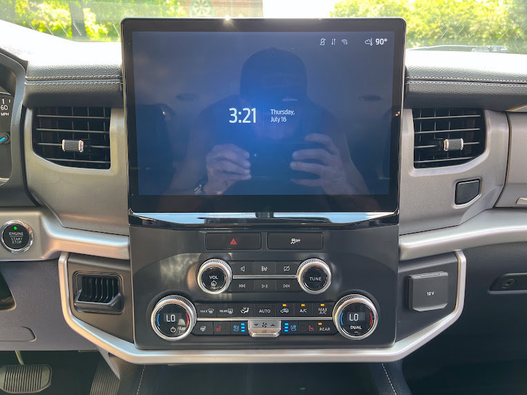 Used 2022 Ford Expedition XLT RWD image 17