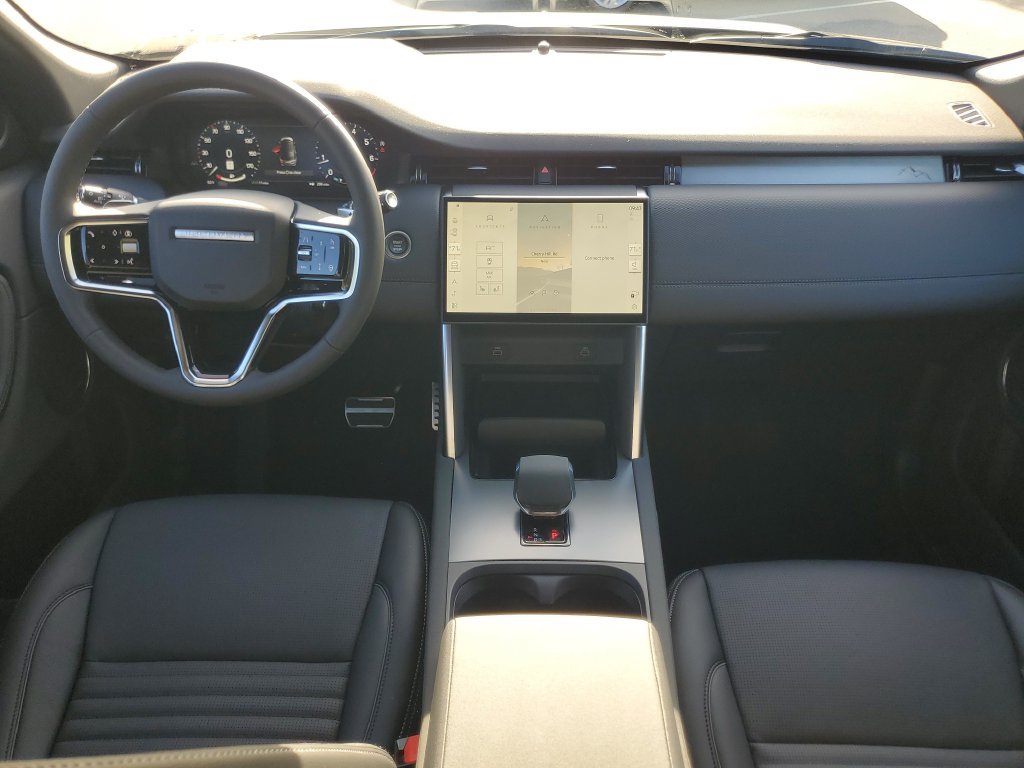 New 2026 Land Rover Discovery Sport Landmark AWD/4WD image 30