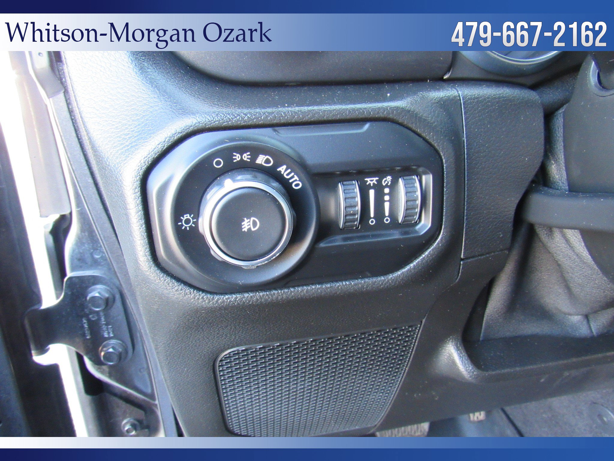 Used 2021 Jeep Wrangler Unlimited Sahara image 35