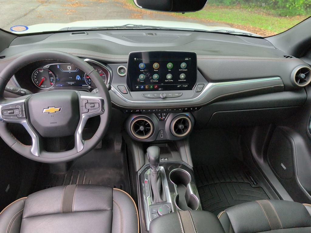 Used 2023 Chevrolet Blazer Premier w/ Driver Confidence II Package FWD image 28