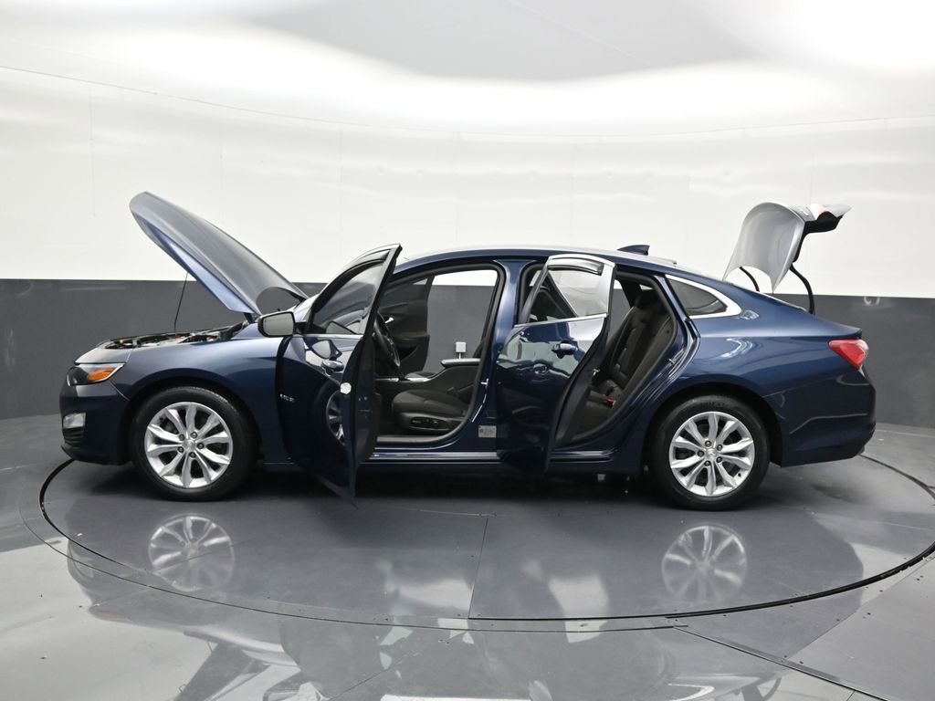 Used 2019 Chevrolet Malibu LT image 33