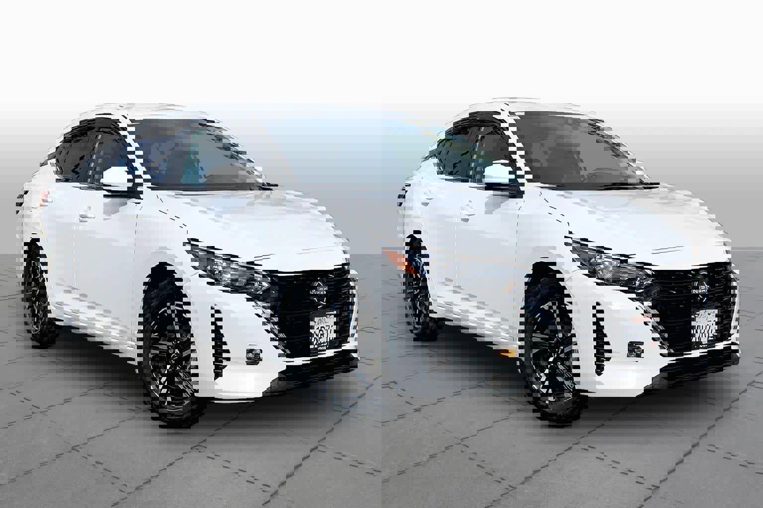 Used 2024 Nissan Sentra SV image 2