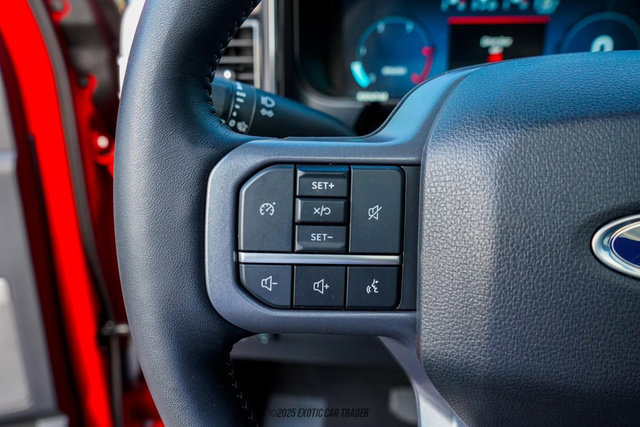 Used 2023 Ford F450 Lariat w/ FX4 Off-Road Package image 39