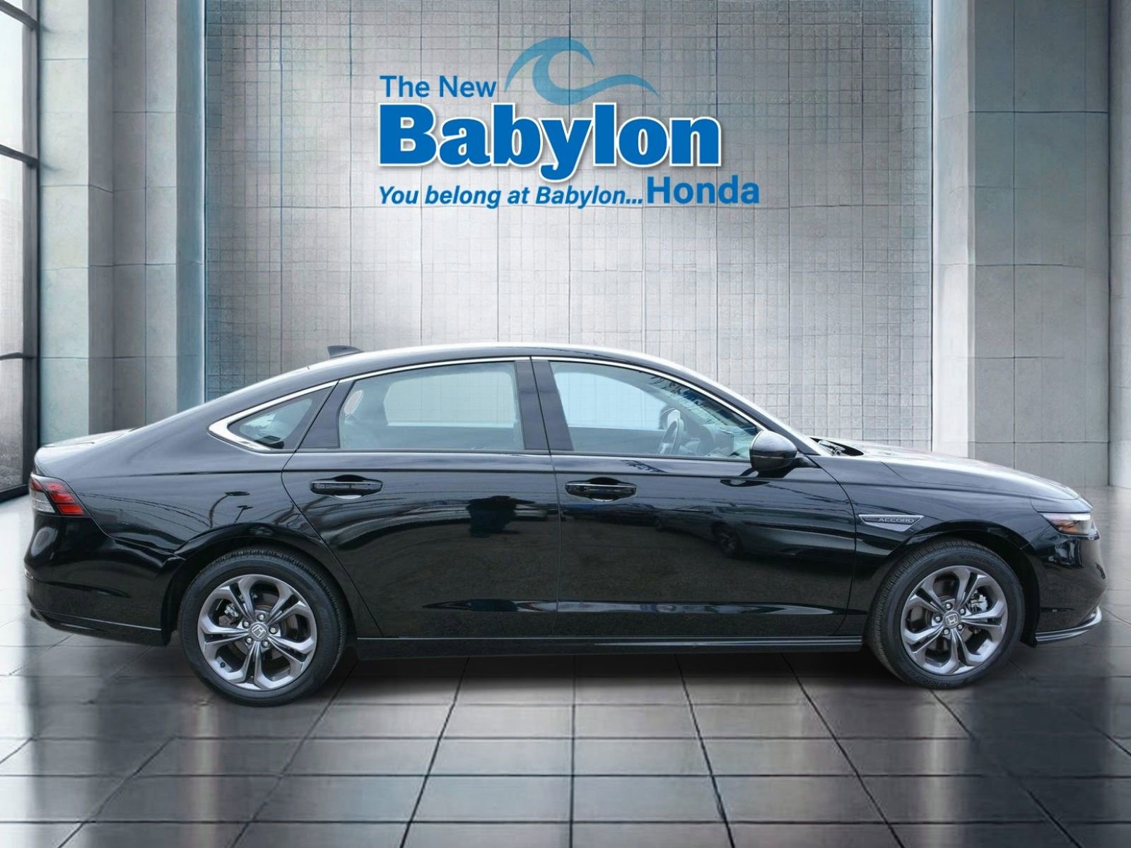 Used 2023 Honda Accord EX-L image 5