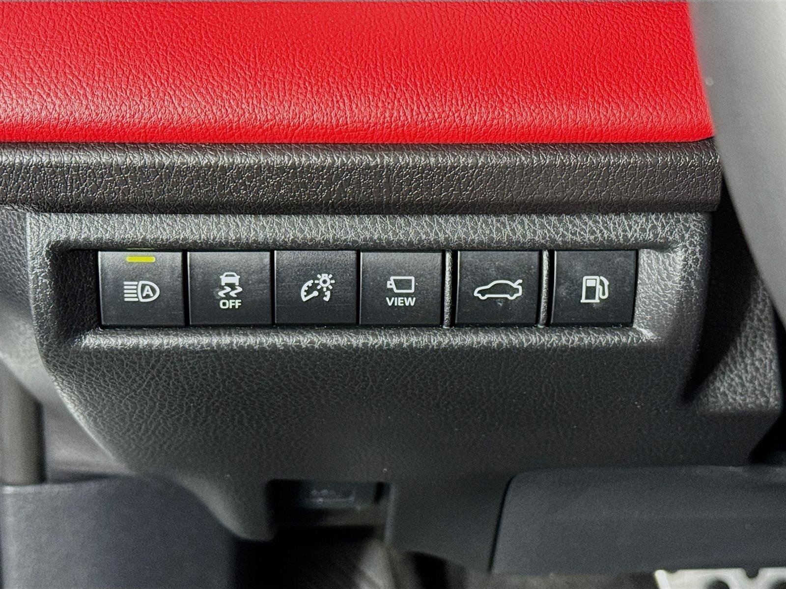 Used 2025 Toyota Camry XSE w/ Premium Plus Package image 11