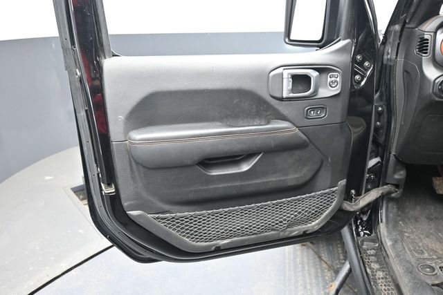 Used 2022 Jeep Gladiator Mojave w/ LED Lighting Group AWD/4WD image 13