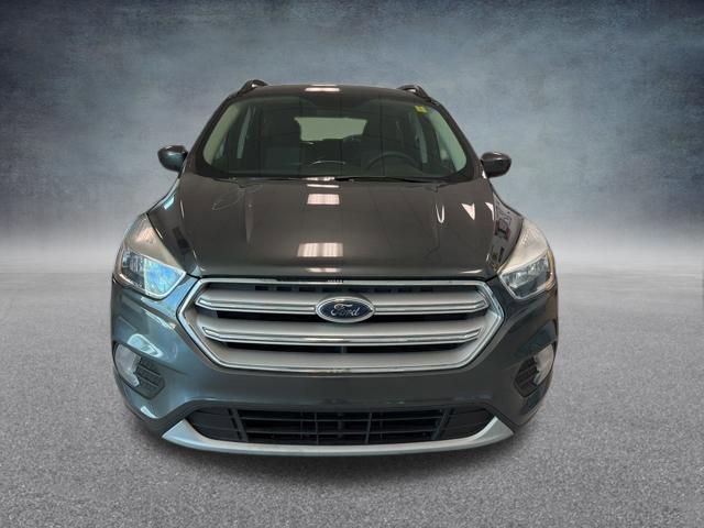 Used 2018 Ford Escape SE image 3