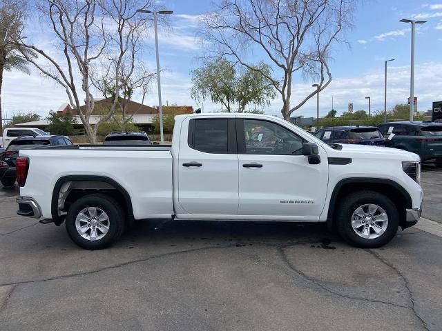 Used 2025 GMC Sierra 1500 Pro w/ Pro Value Package RWD image 2