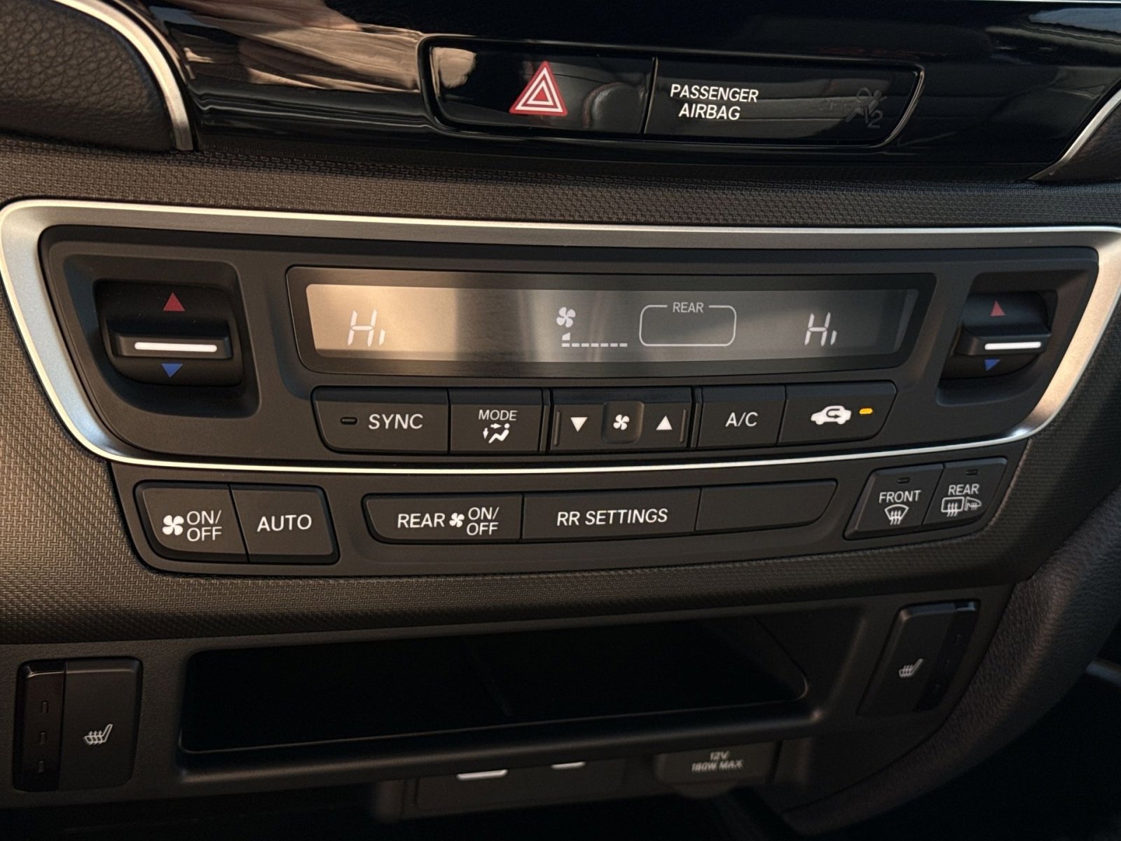 Used 2025 Honda Passport TrailSport image 21