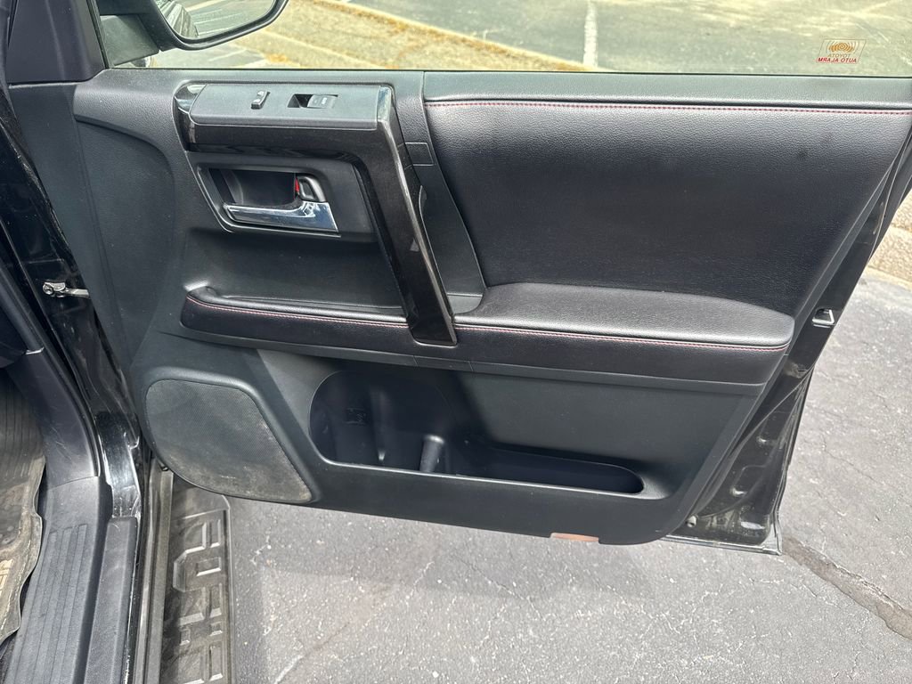 Used 2016 Toyota 4Runner Trail image 34