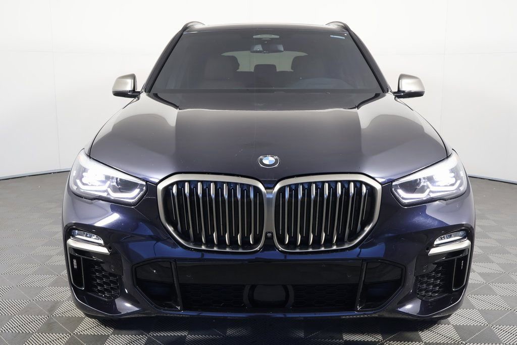 Used 2020 BMW X5 M50i image 2