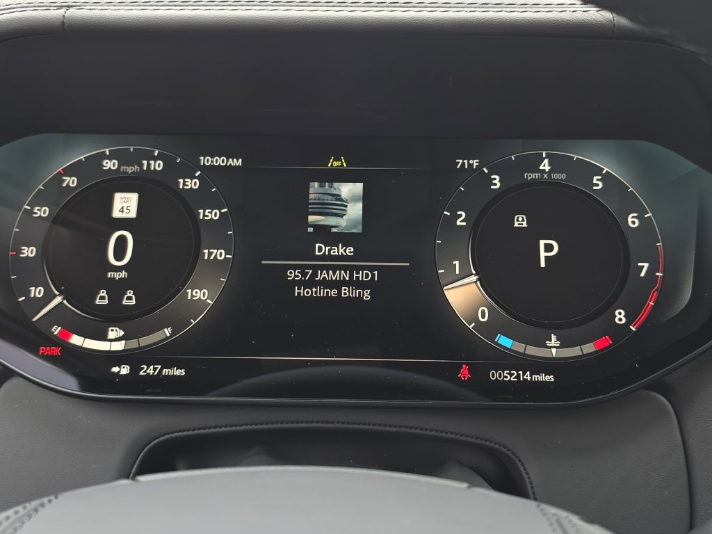New 2025 Land Rover Range Rover SV AWD/4WD image 20