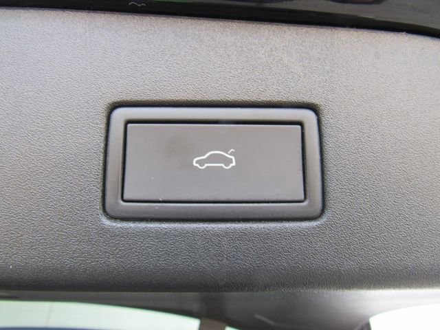 Used 2021 Volkswagen ID.4 Pro S w/ Gradient Package image 29