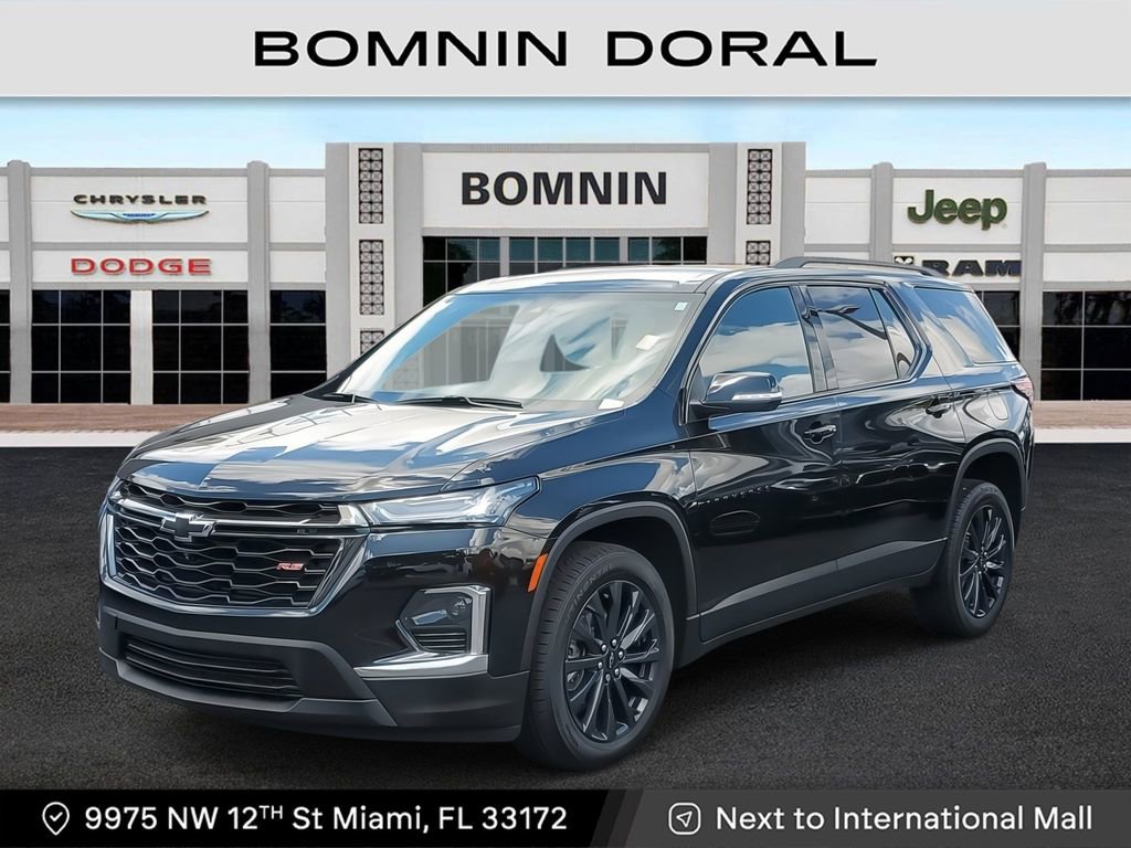 Used 2023 Chevrolet Traverse RS