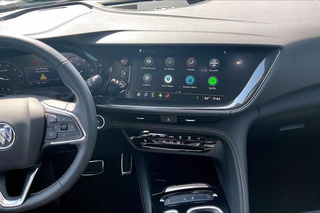 Used 2022 Buick Envision Preferred image 9