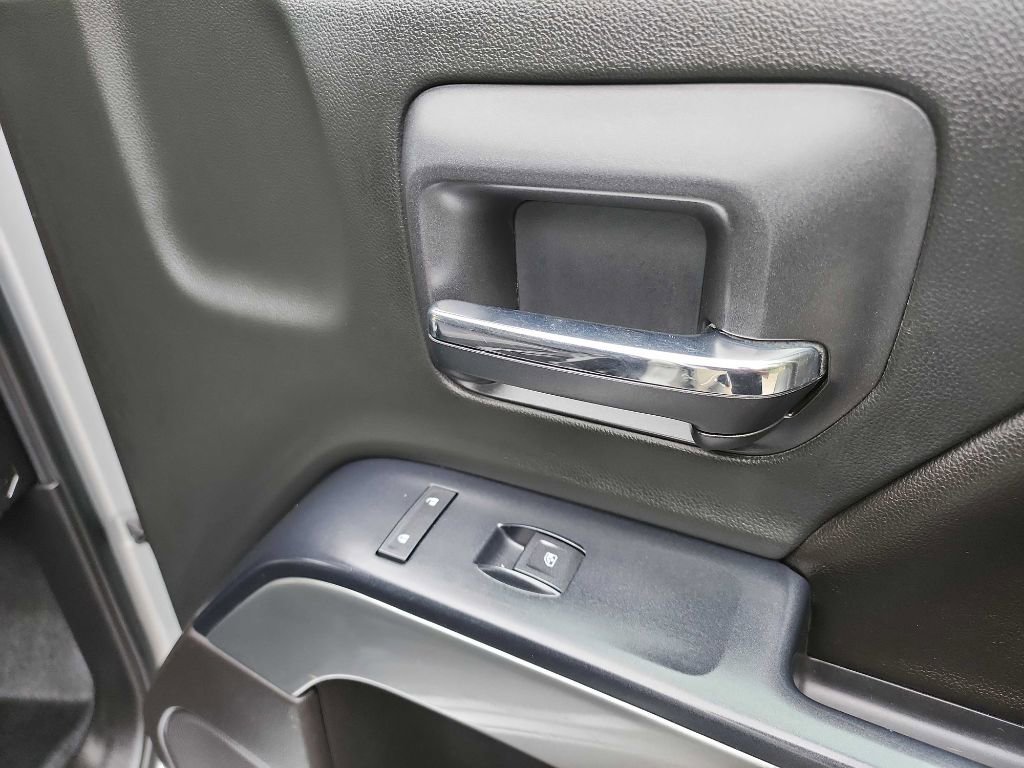 Used 2017 Chevrolet Silverado 2500 LT image 36