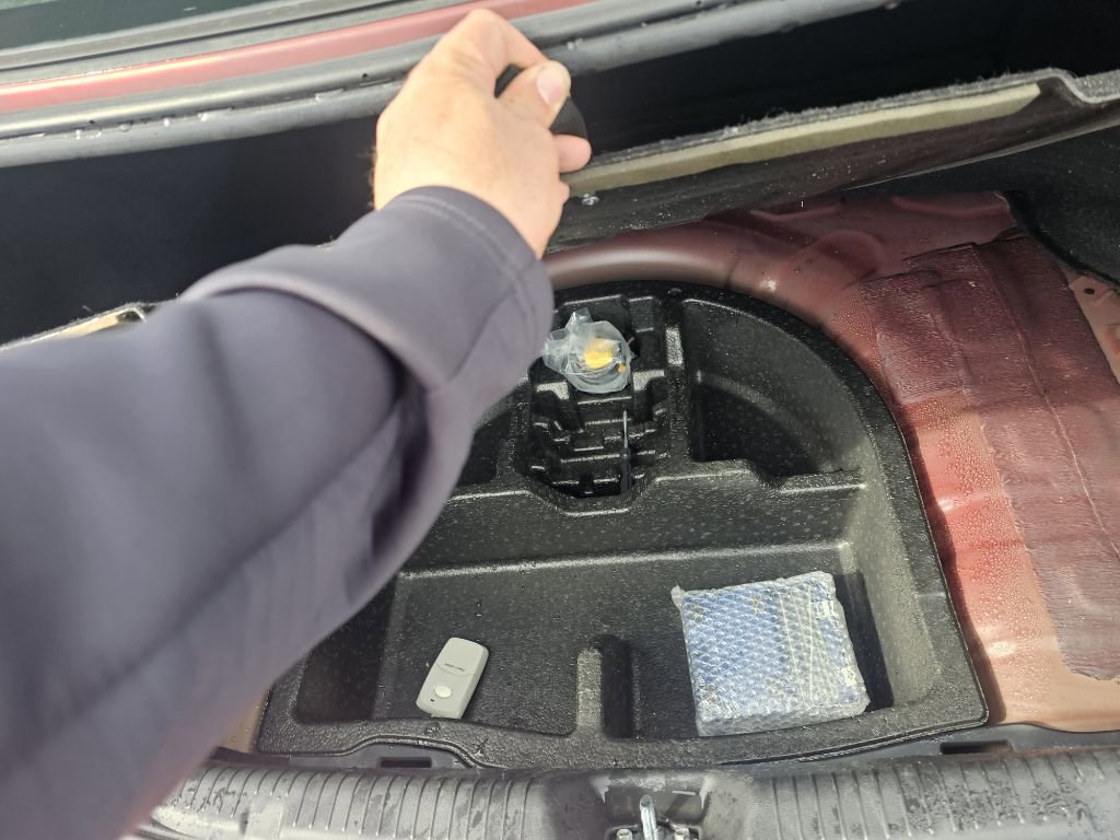 Used 2016 Hyundai Elantra SE w/ Option Group 02 image 15