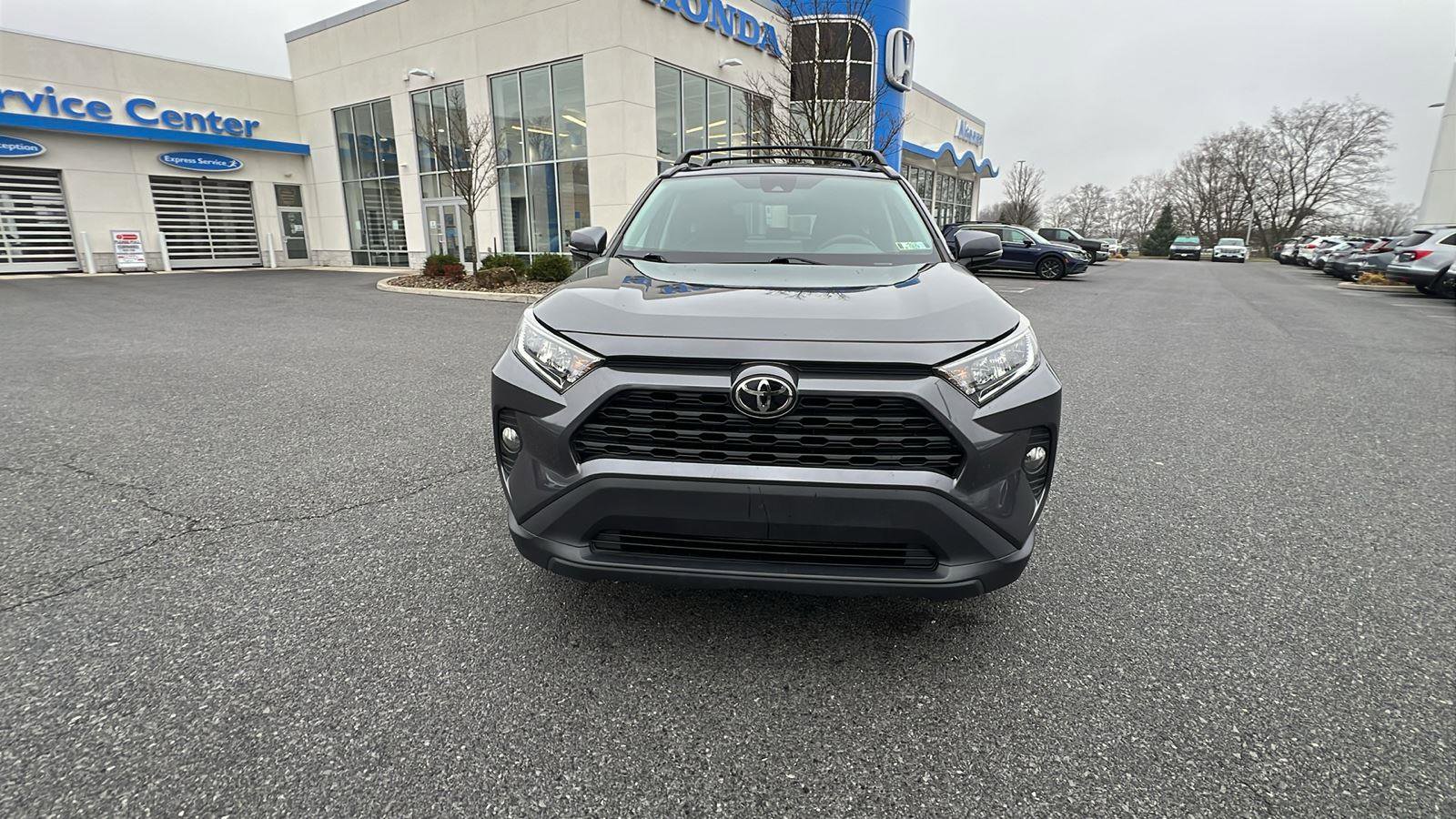 Used 2021 Toyota RAV4 XLE image 9