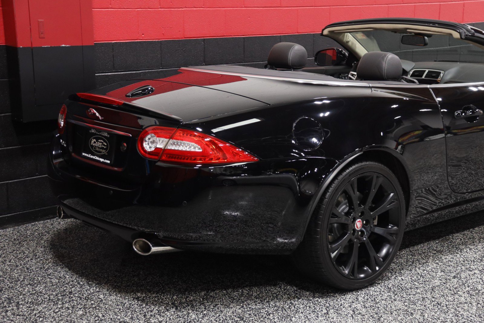Used 2014 Jaguar XK 2dr Convertible image 9