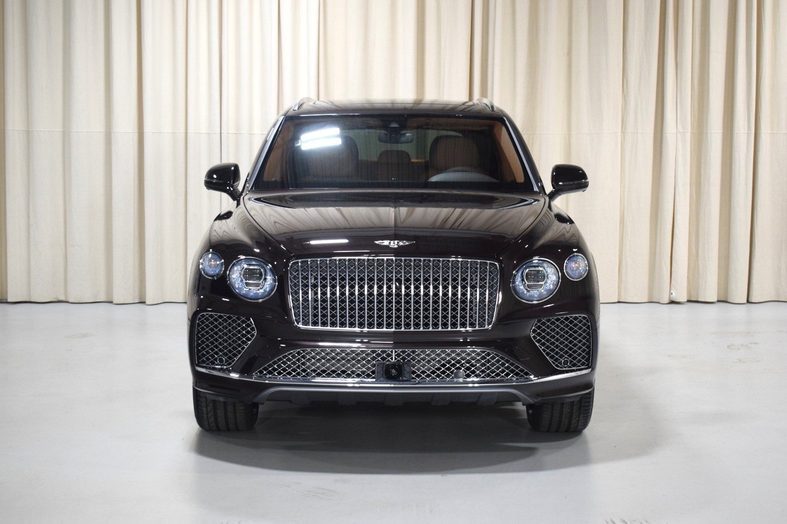New 2025 Bentley Bentayga image 11
