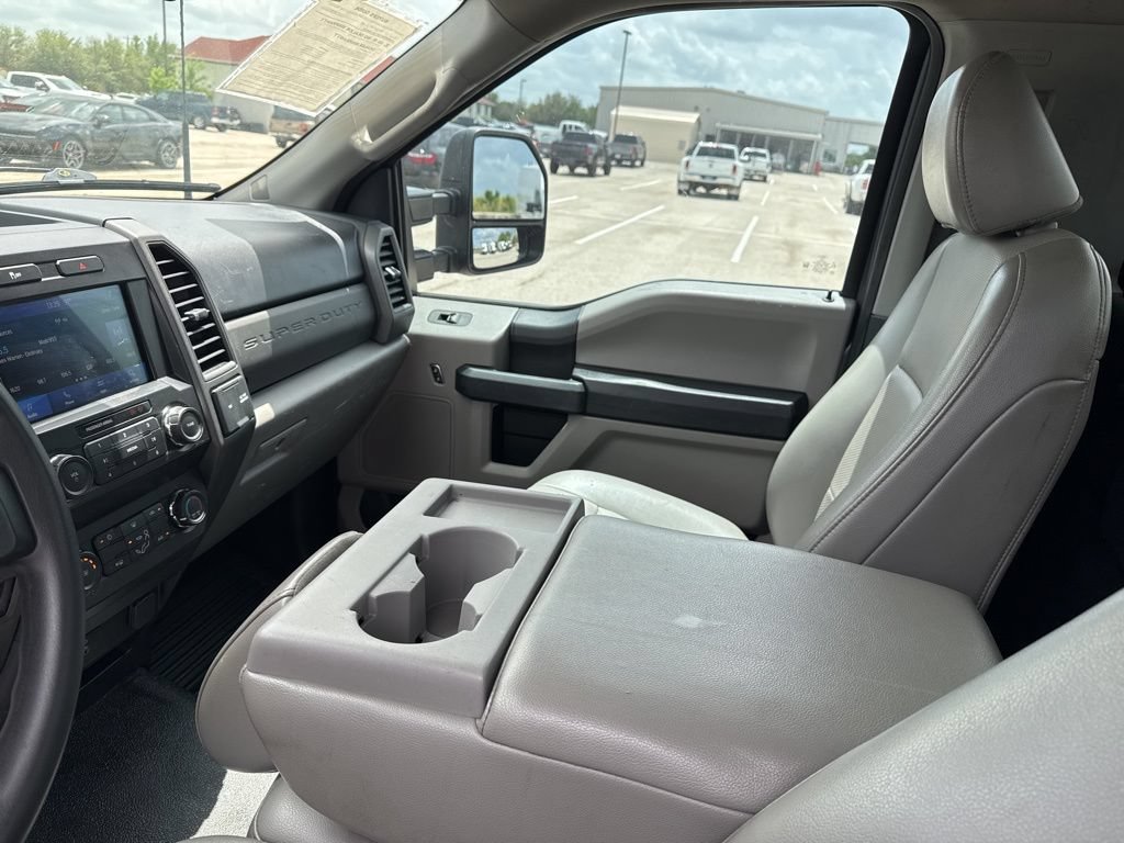 Used 2021 Ford F350 XL w/ Power Equipment Group RWD image 17