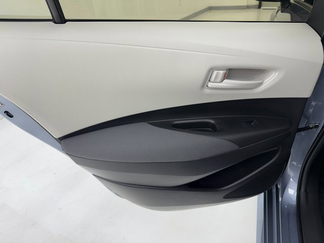 Used 2025 Toyota Corolla LE image 35