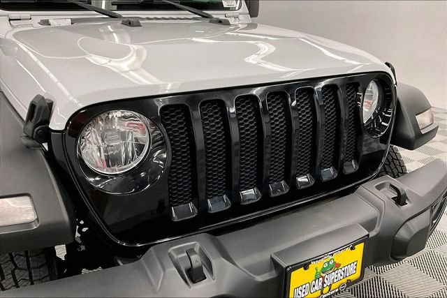 Used 2022 Jeep Wrangler Unlimited Sport AWD/4WD image 32