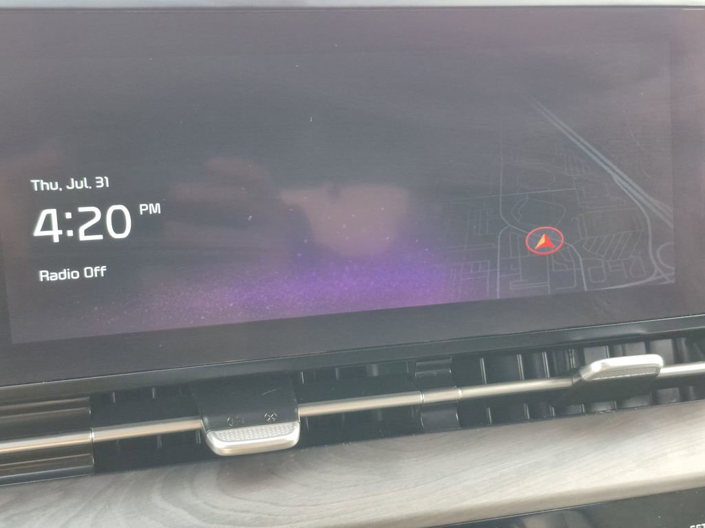 Certified 2023 Kia Carnival SX image 22