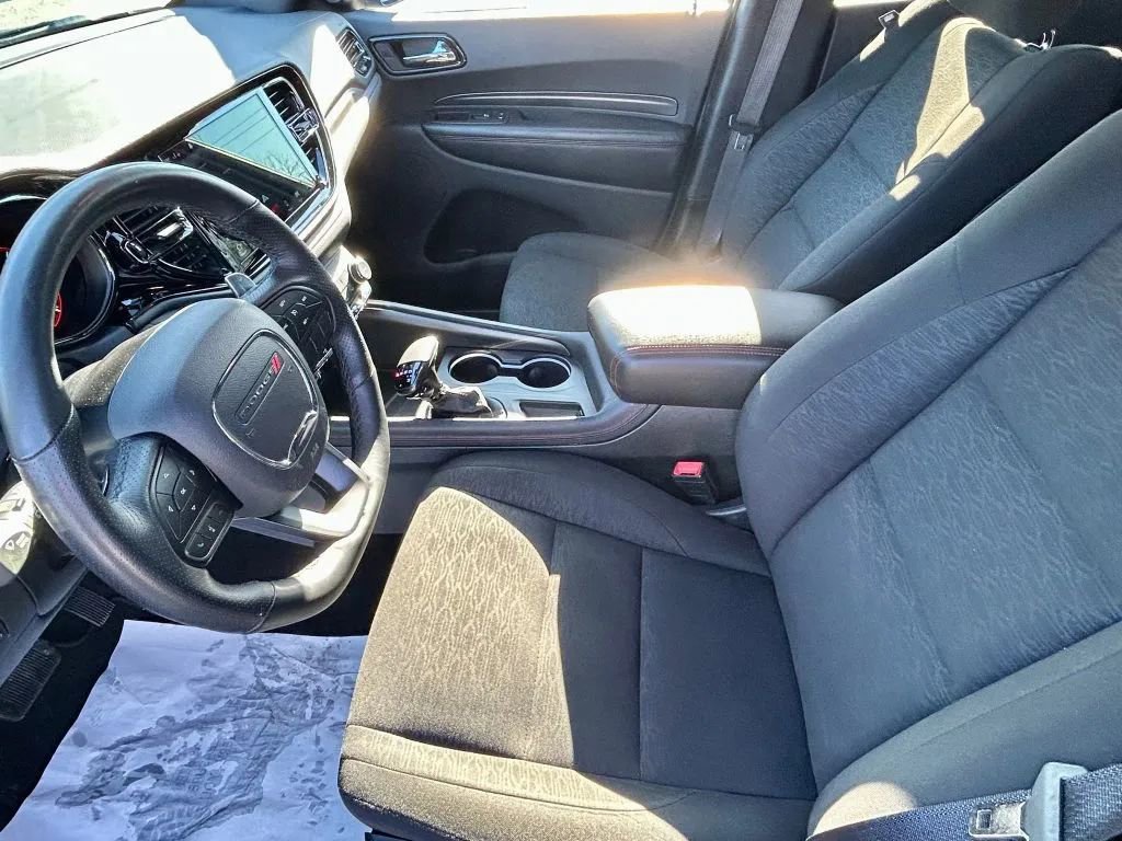 Used 2025 Dodge Durango GT image 11