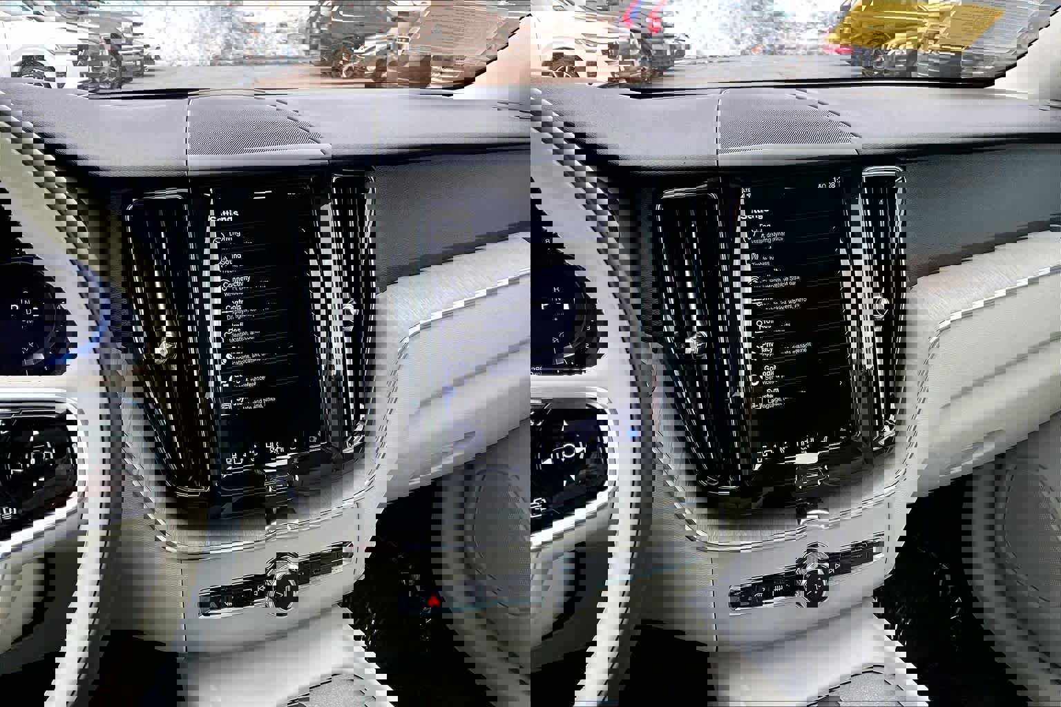 Certified 2023 Volvo XC60 B5 Plus w/ Climate Package image 6