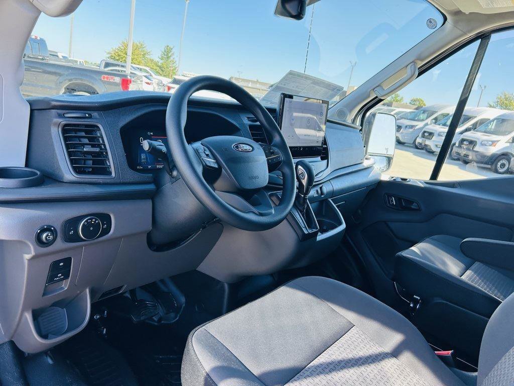 New 2026 Ford Transit 250 148 Medium Roof w/ Load Area Protection Package image 11