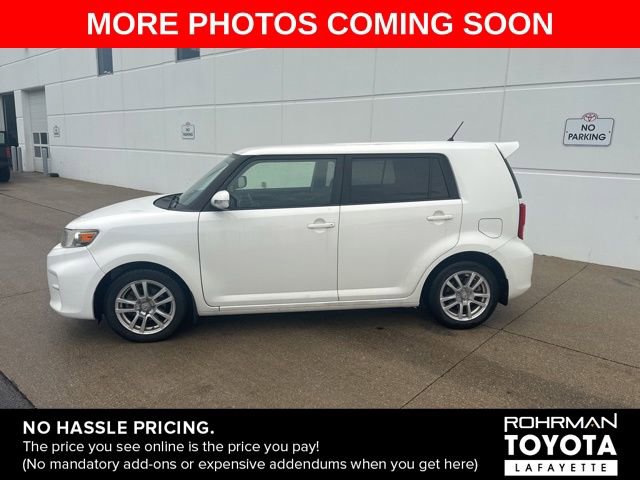 Used 2012 Scion xB FWD image 4