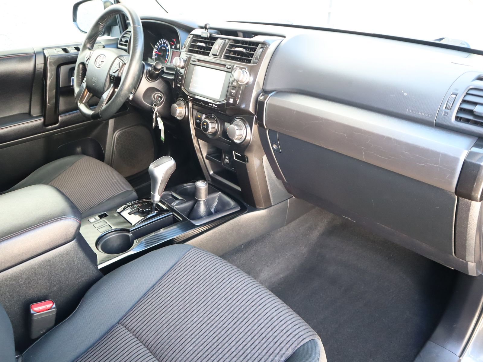 Used 2017 Toyota 4Runner TRD Off-Road w/ Convenience Package image 51