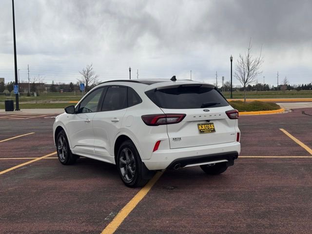 Used 2024 Ford Escape ST-Line w/ Tech Pack #1 AWD/4WD image 34