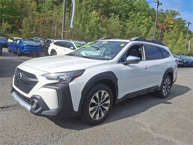 Used 2023 Subaru Outback Touring image 4