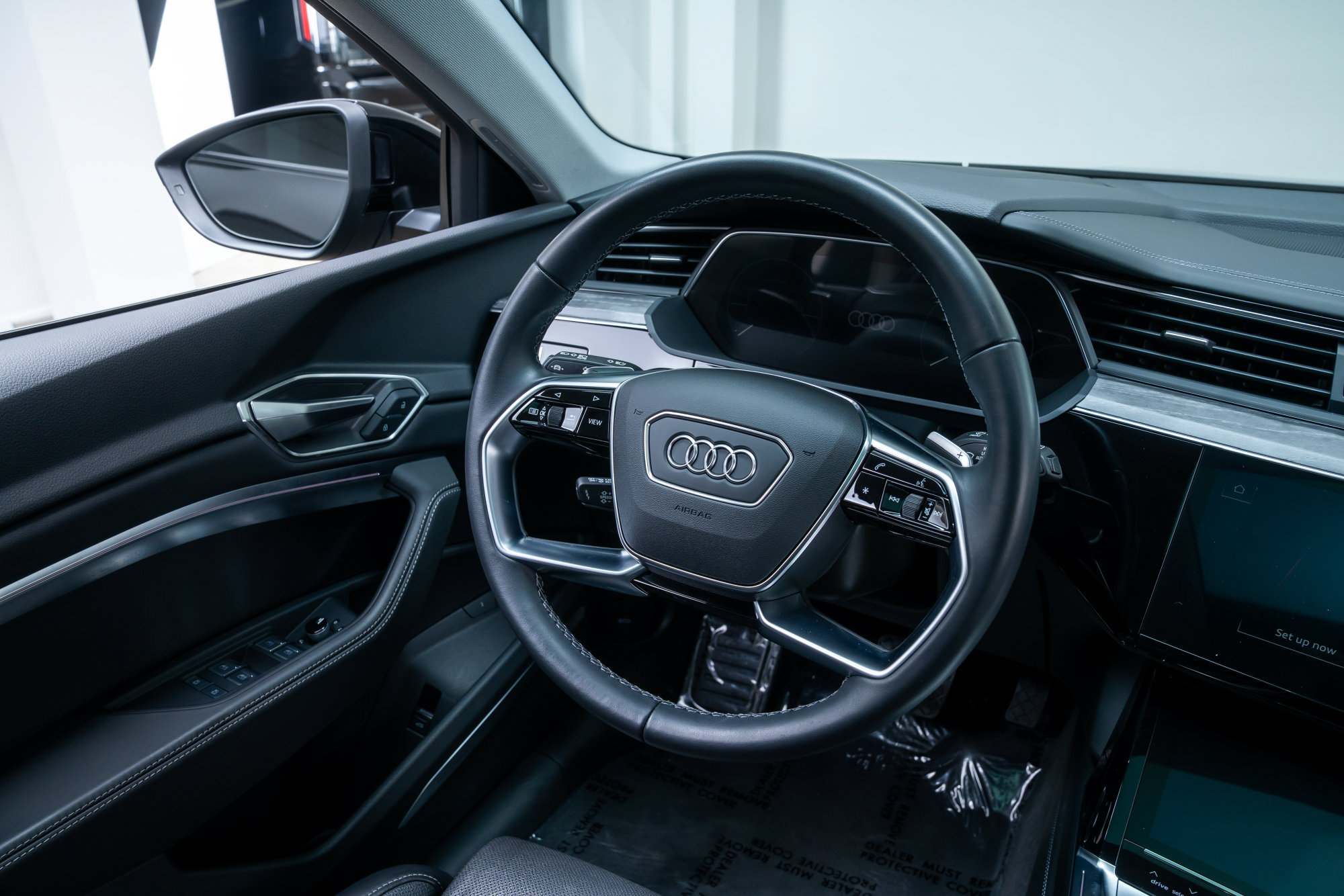 Used 2024 Audi Q8 e-tron Prestige w/ Prestige Package AWD/4WD image 9