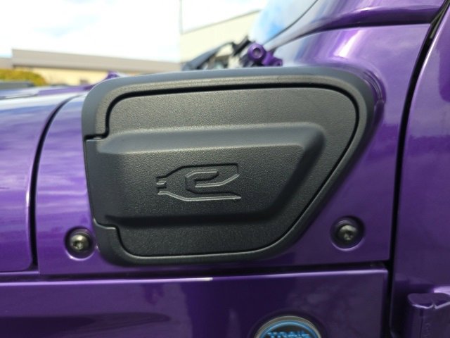 Used 2023 Jeep Wrangler Unlimited Rubicon 4xe w/ Safety Group image 61