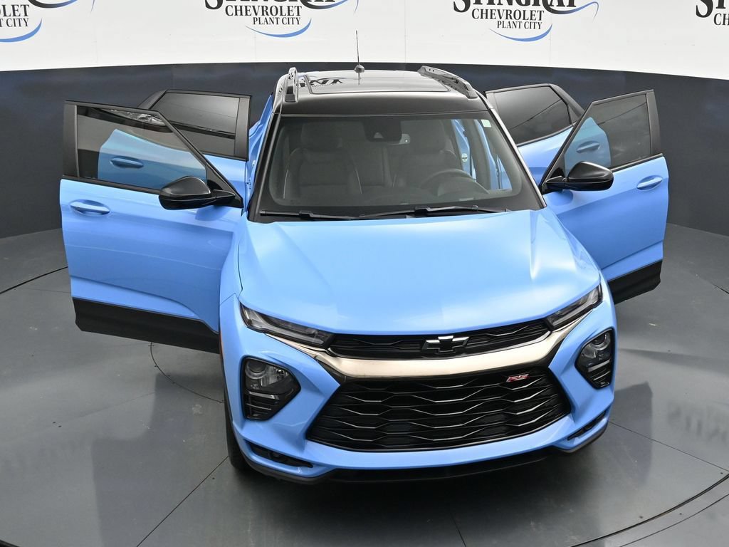 Used 2023 Chevrolet TrailBlazer RS w/ Sun and Liftgate Package AWD/4WD image 34