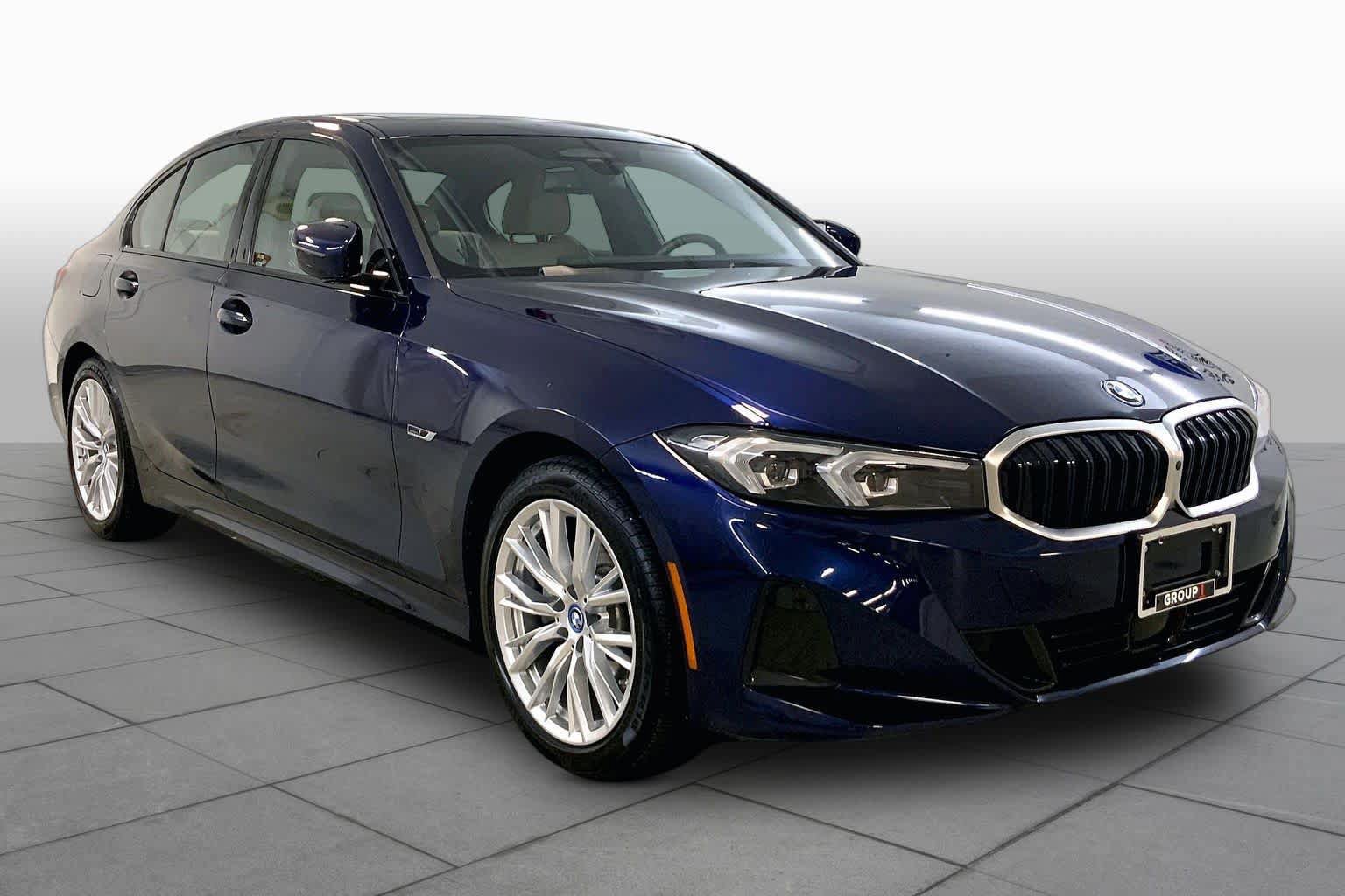 Certified 2023 BMW 330e xDrive w/ Premium Package AWD/4WD image 2
