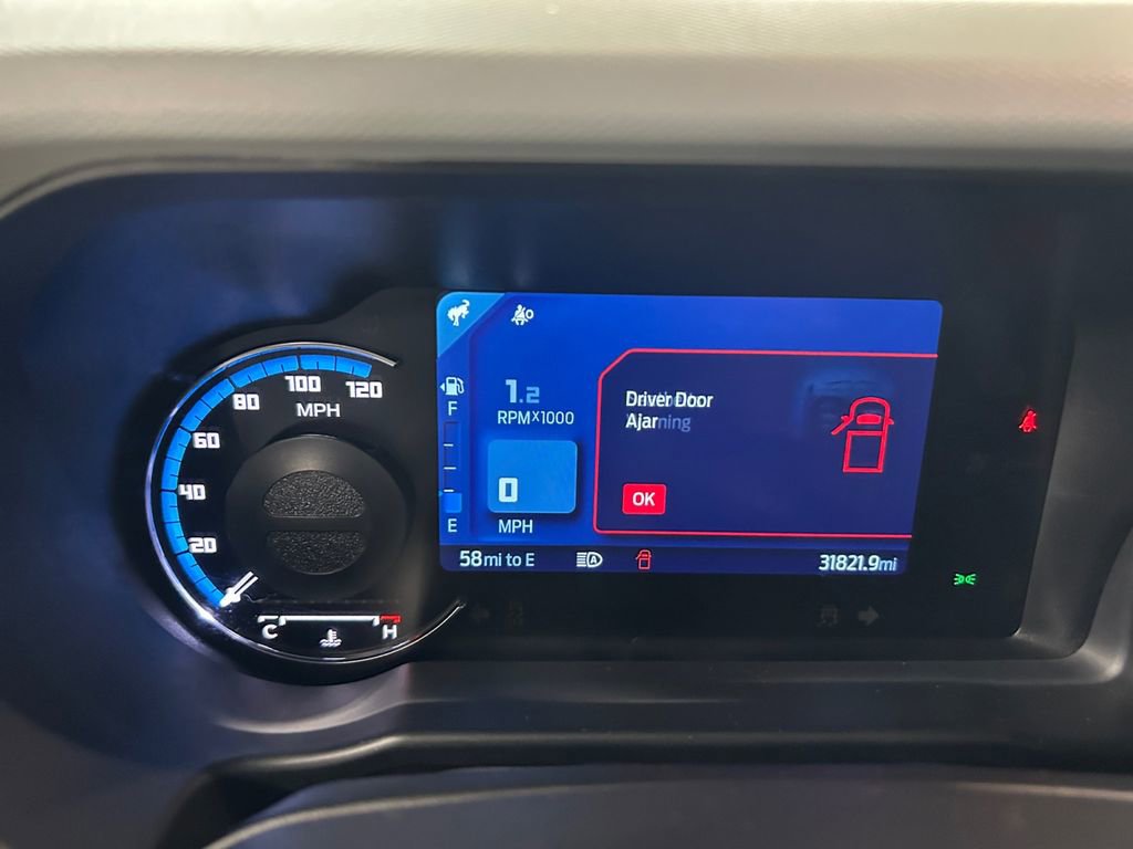 Used 2022 Ford Bronco Badlands image 12
