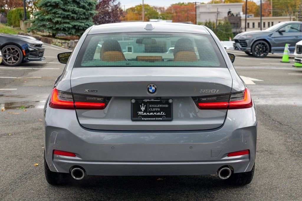 Used 2023 BMW 330i xDrive Sedan w/ Driving Assistance Package image 6