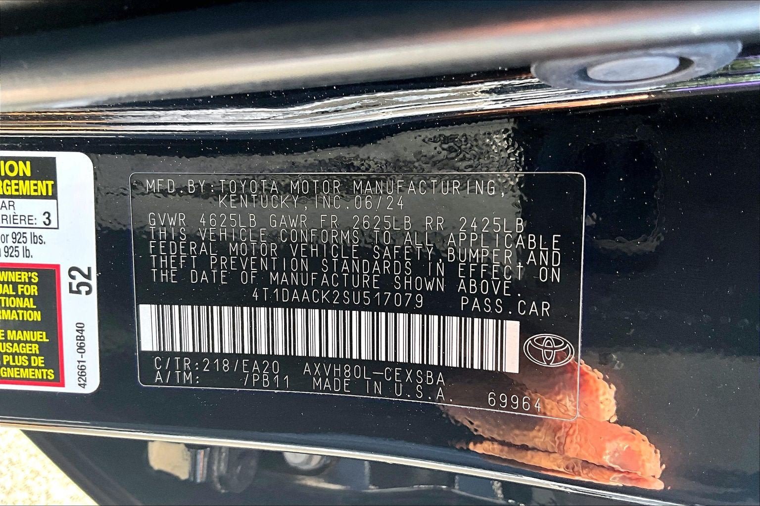 Used 2025 Toyota Camry SE FWD image 29