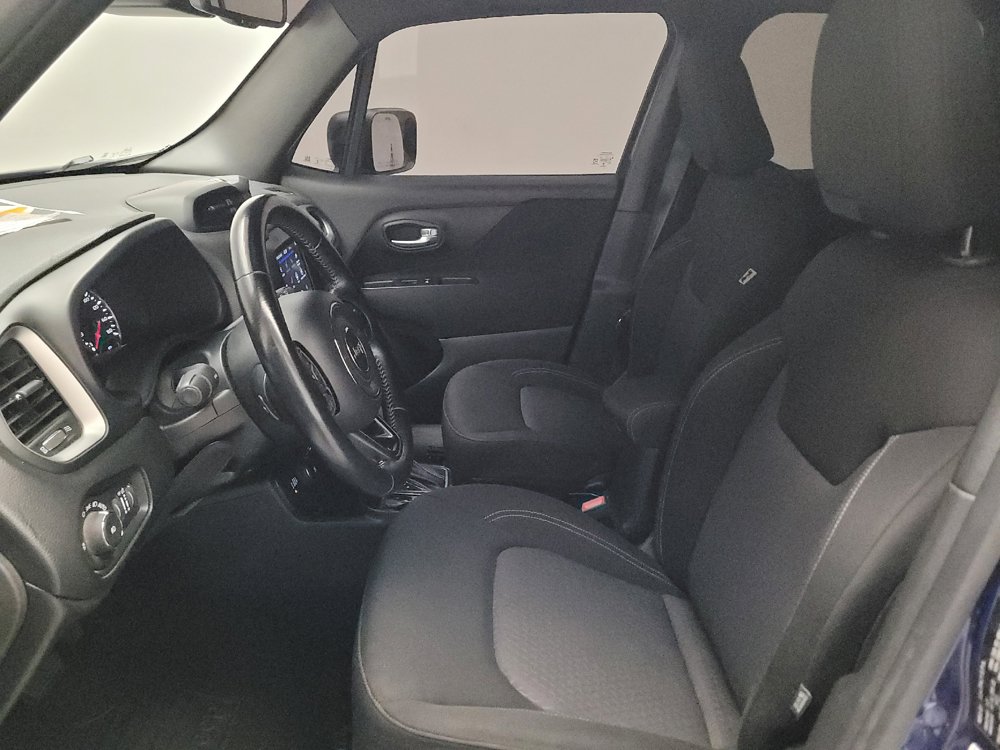 Used 2021 Jeep Renegade Latitude AWD/4WD image 17