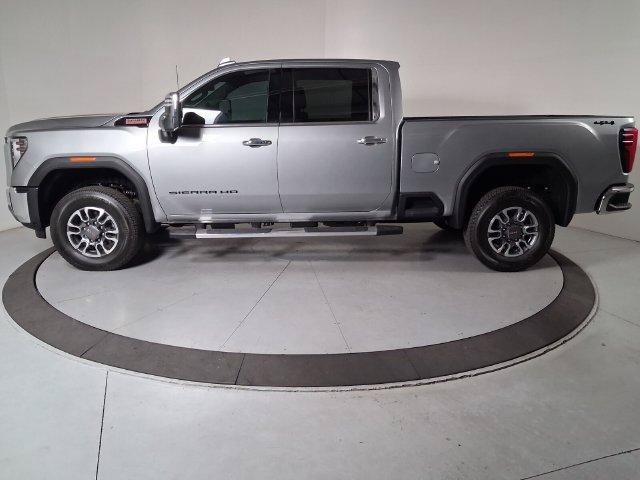 New 2026 GMC Sierra 3500 SLT w/ SLT Premium Package AWD/4WD image 7