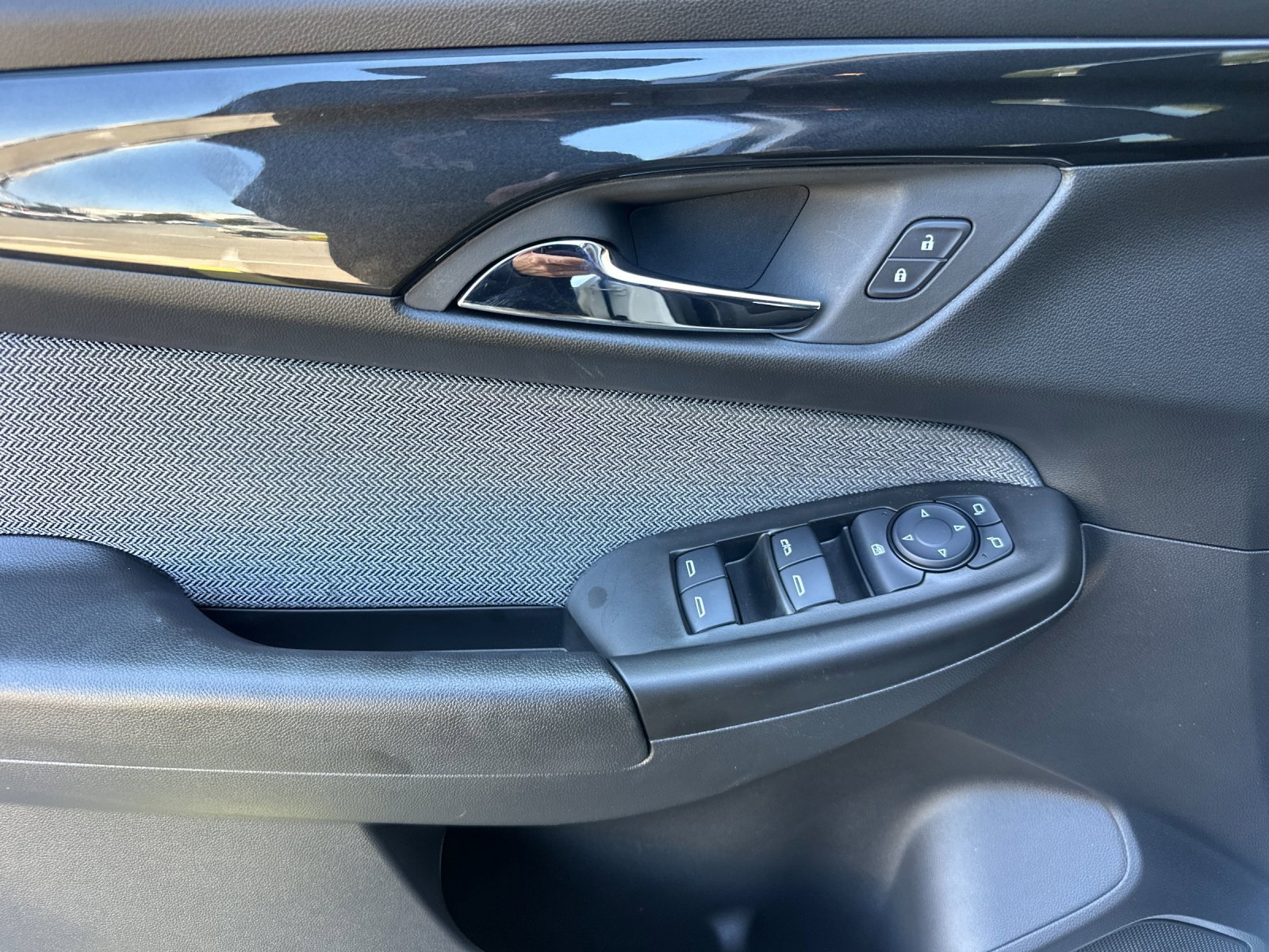 Used 2024 Chevrolet TrailBlazer LT w/ LT Cold Weather Package image 11