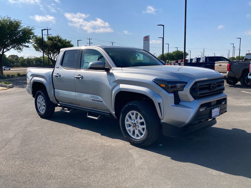 New 2026 Toyota Tacoma SR5 AWD/4WD image 3