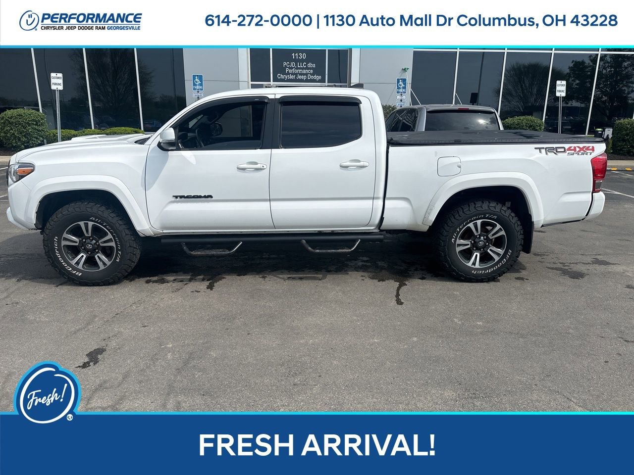 Used 2016 Toyota Tacoma TRD Sport image 7