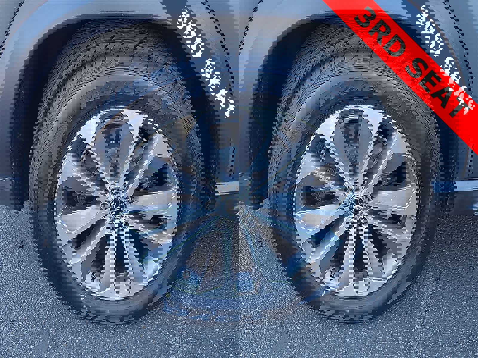 Used 2021 Mercedes-Benz GLE 350 w/ 3rd Row Seat Package image 12